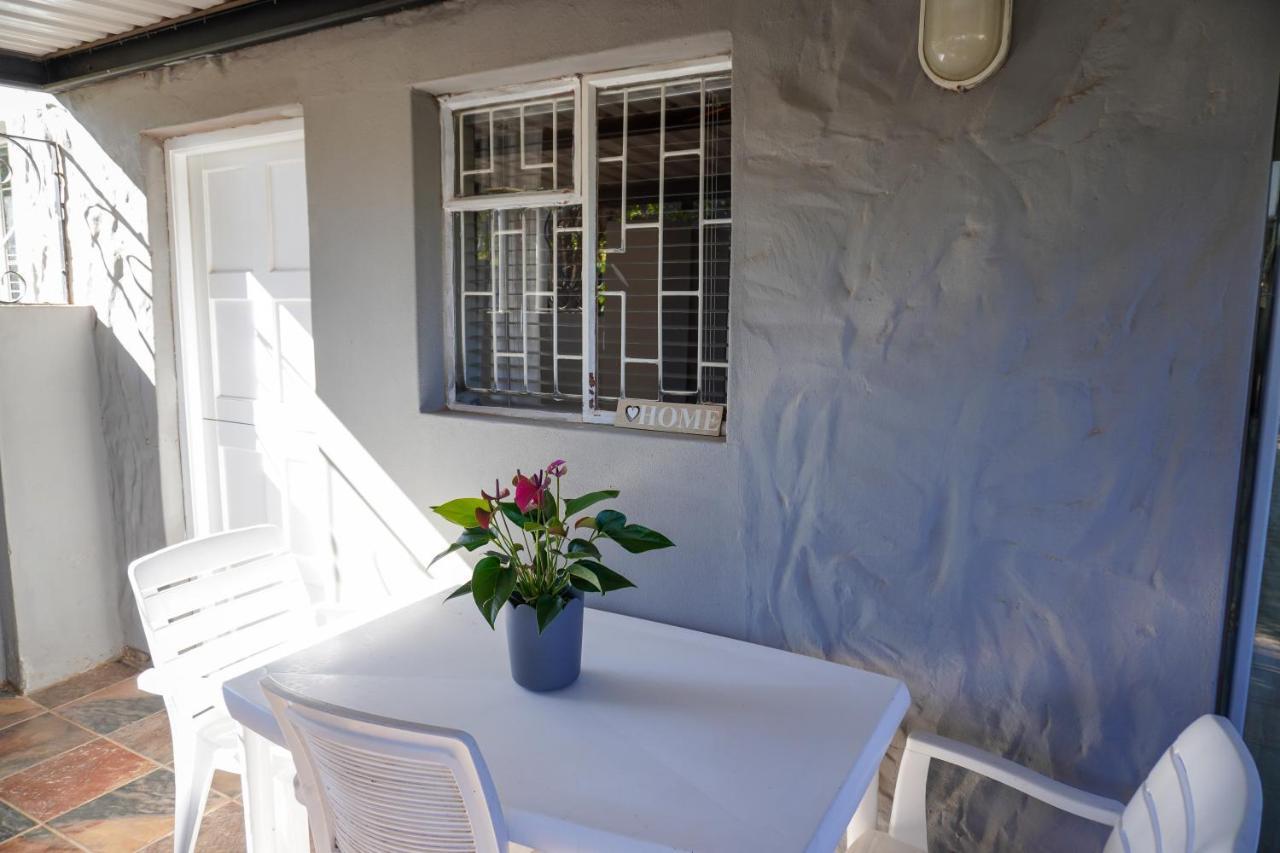 Avondblij Apartment Oudtshoorn Exterior foto